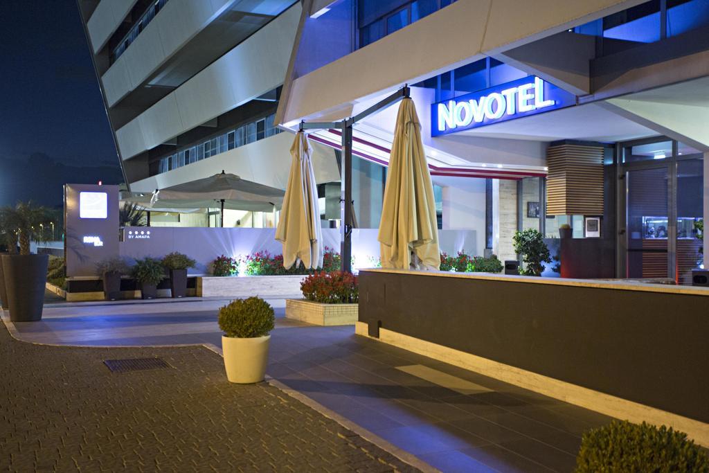 Novotel Roma Eur Bagian luar foto