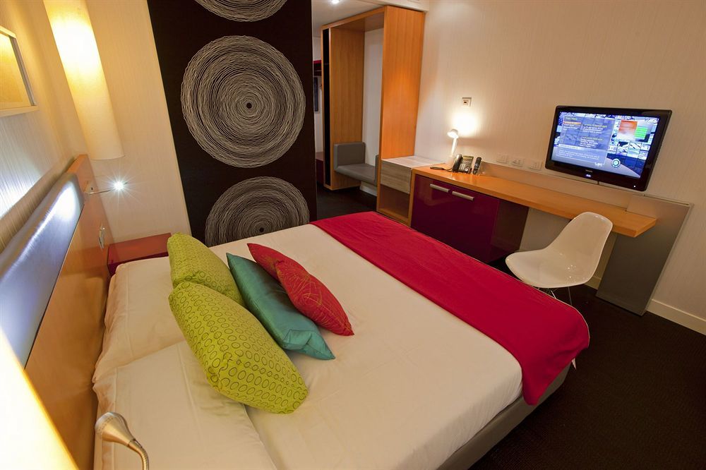 Novotel Roma Eur Bagian luar foto